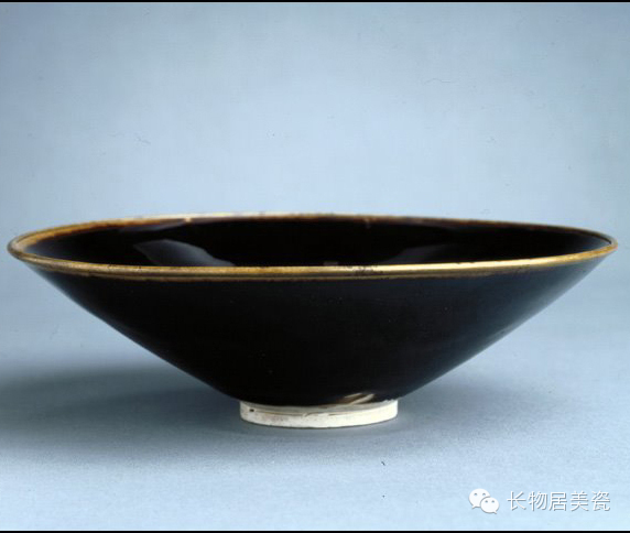 定窯瓷有幾種顏色？(圖10)