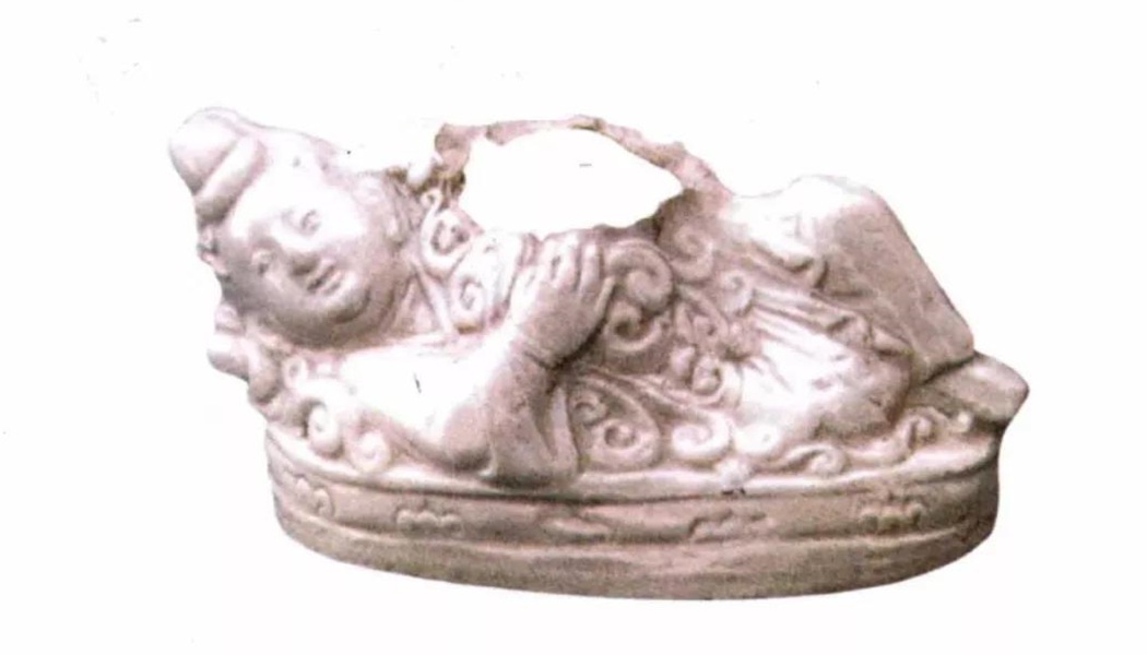 北宋定窯侍女枕，收藏在定州博物院